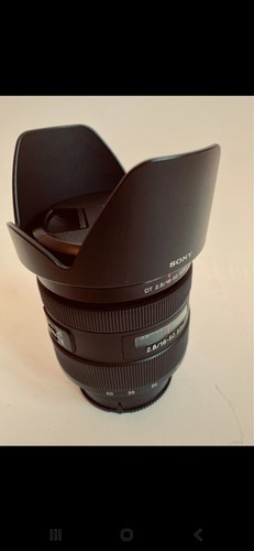 Sony f 2 - dt, f/2,8